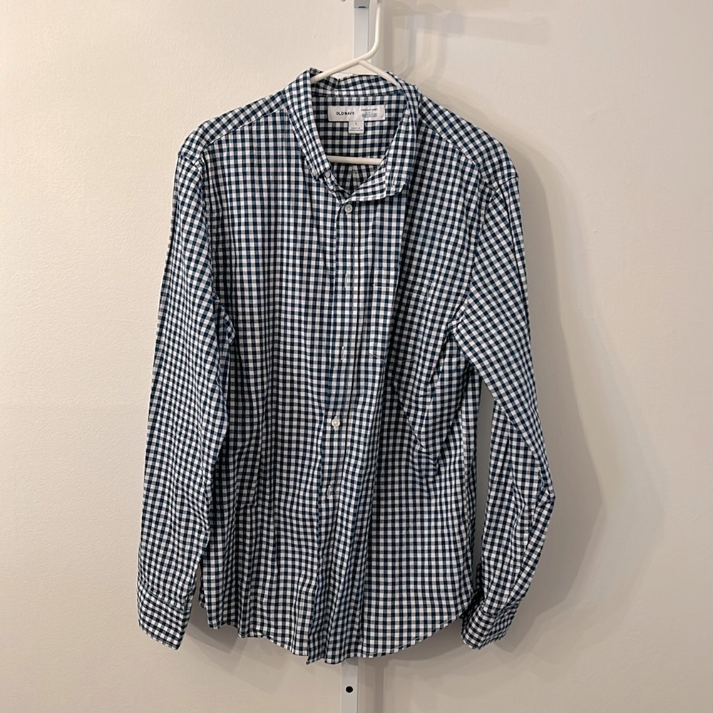 Old Navy long sleeve shirt